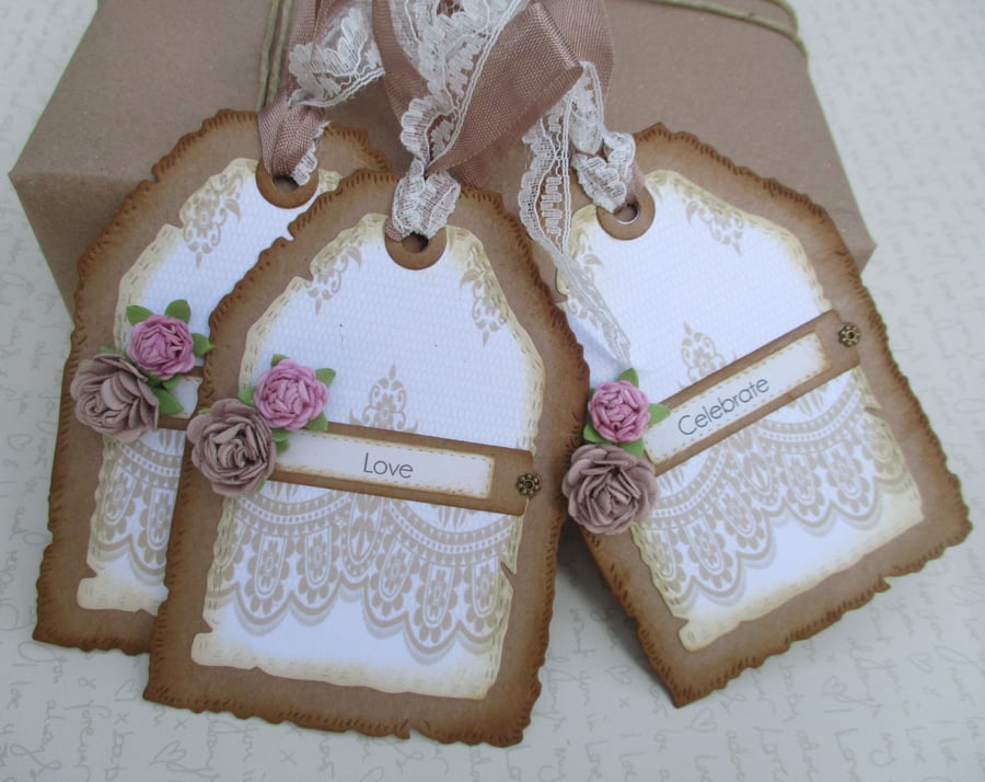 Gift tags,flower and lace design, luggage tags, set of 3