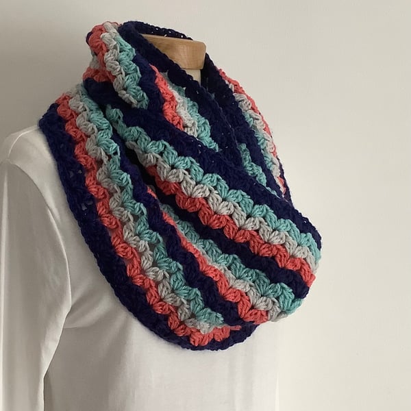 INFINITY SCARF , neckwarmer , cowl  ' The Islander' . Navy , coral . grey .