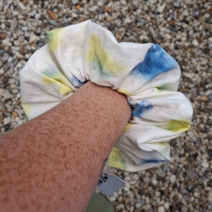 Naturally Dyed Scrunchie - Viola