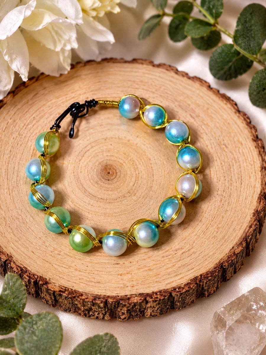 Handmade Multicolour Pearl Bead Gold Wire Bracelet Gift for Her