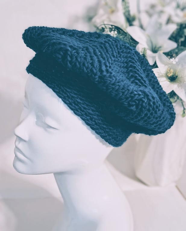 Dark Teal Blue Wool Chunky Slouch Crochet Beret