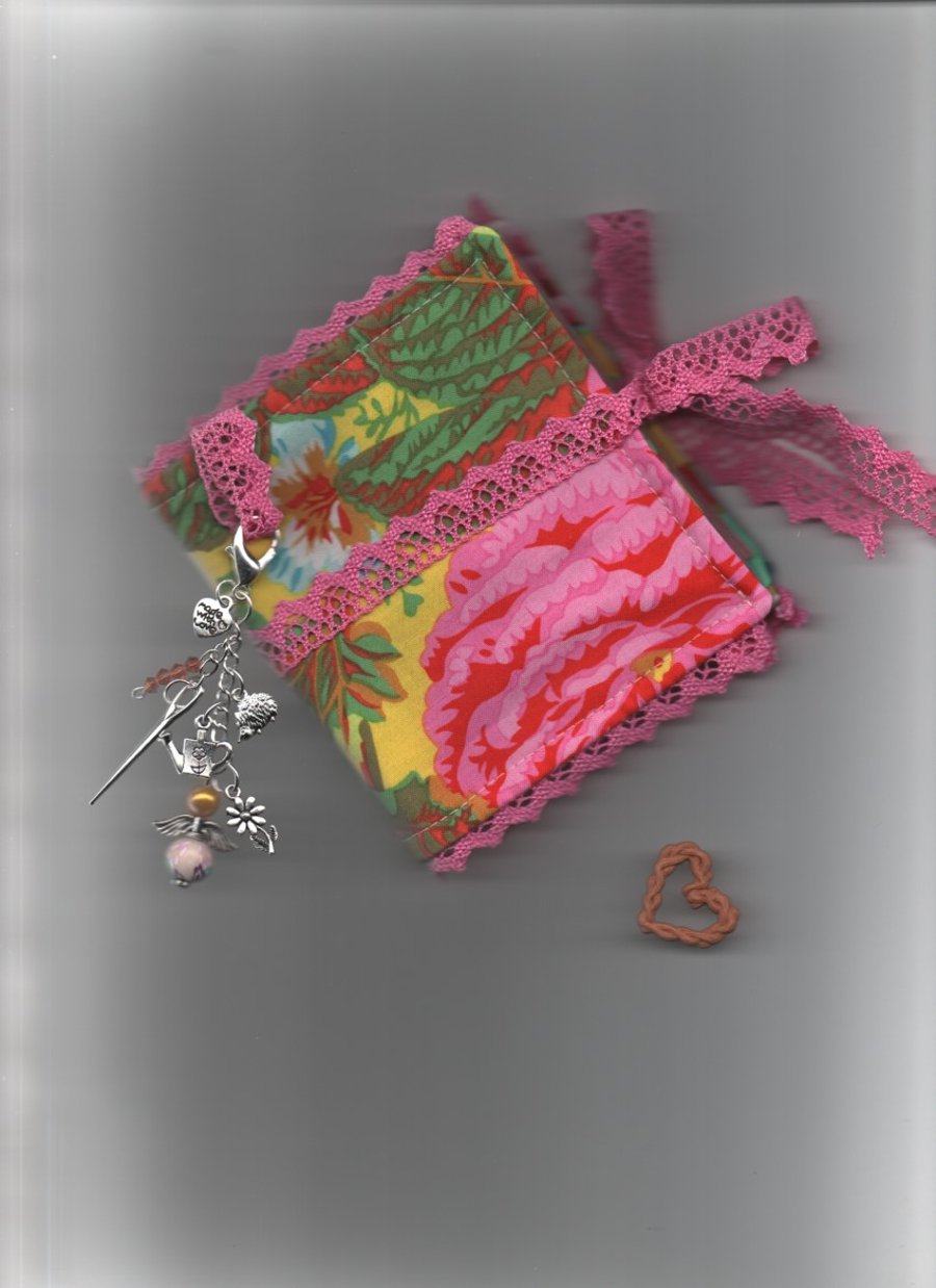 ChrissieCraft KAFFE FASSETT fabric lace-trimmed NEEDLE CASE