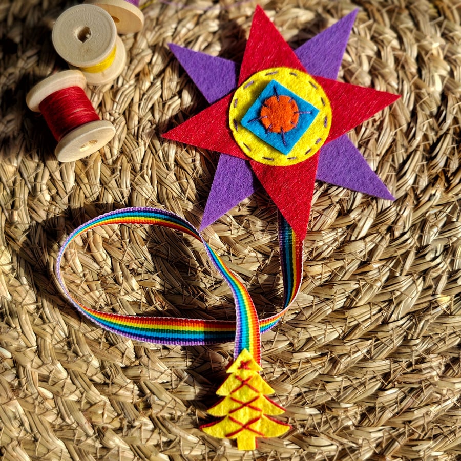 Felt Bookmark "Christmas Star"(Yellow Tree)– Handmade Holiday Gift for Readers
