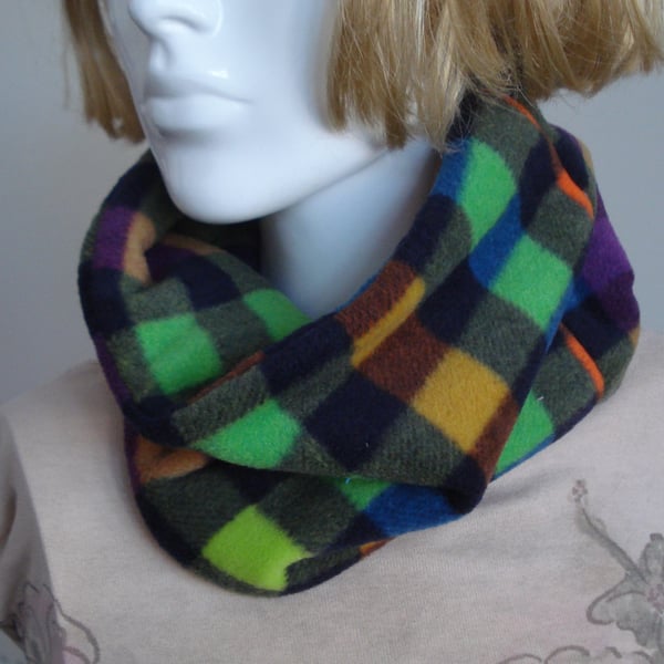 Double Sided Check Fleece Neck Warmer (A68)