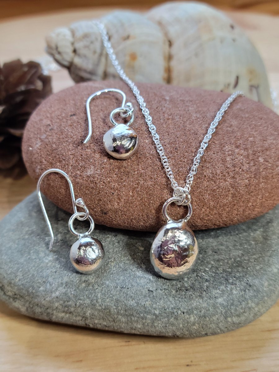 Sterling Silver Pebble Pendant & Earrings Set 