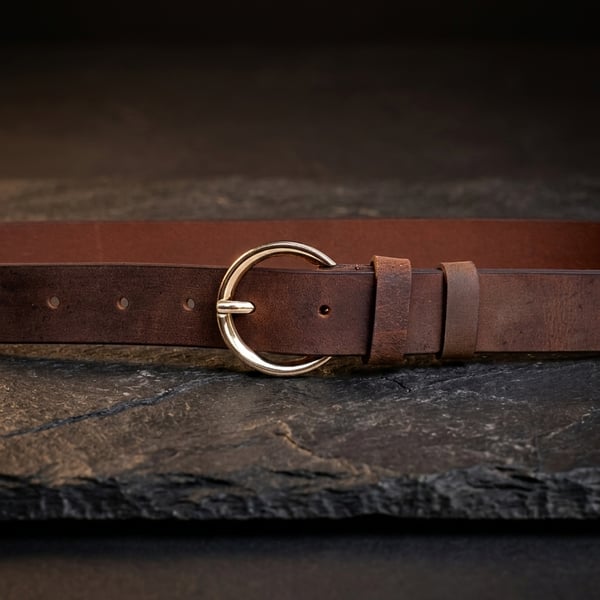 Patina Brown Full Grain Leather Belt Gold-Tone Round Buckle Womens Belt 25mm