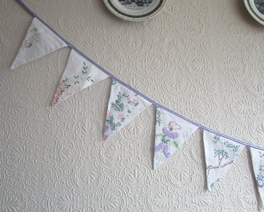 Vintage embroidered cloth Bunting 3m long