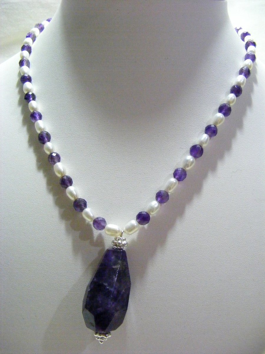 Amethyst and Freshwater cultured Pearl Necklace
