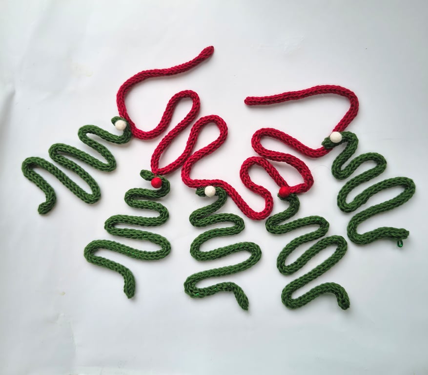 Christmas tree garland - plastic free