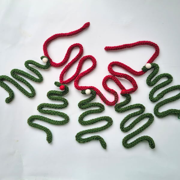 Christmas tree garland - plastic free