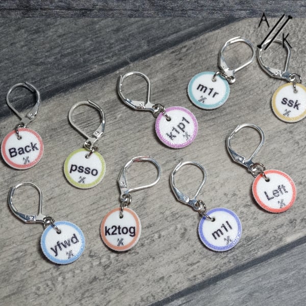 Instruction Stitch Markers in Coastal with CHOICE of Rings, Clasps, Removable 