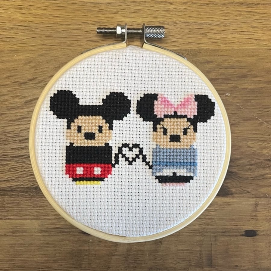 Mickey Loves Minnie Embroidery 