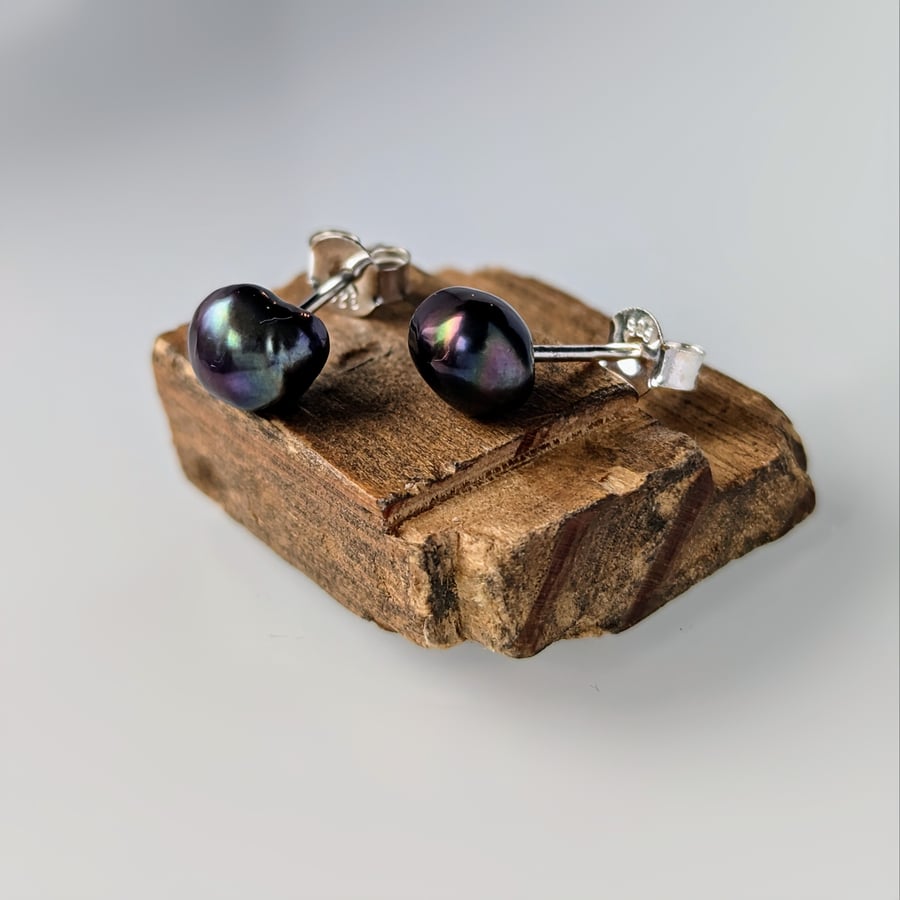 Baroque black pearl sterling silver stud earrings