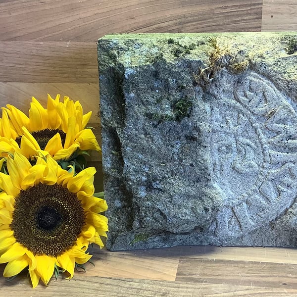 Edward Hammered coin in clod stone carving -  metal detectorist gift