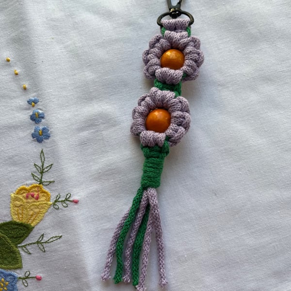 Handmade Macramé Flower Bag Charm Fidget Keyring