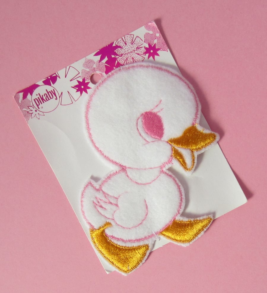 Vintage Pink Duck Motif