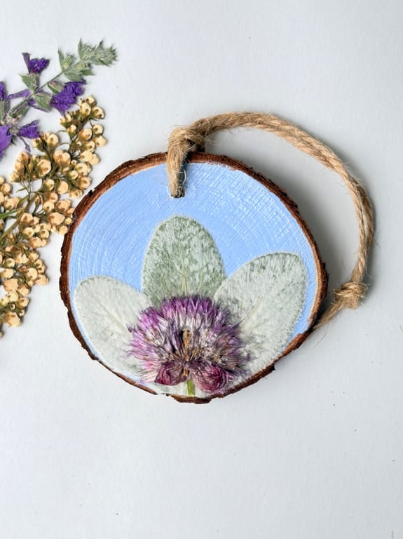 Real Pressed Flower, Chives, Hand Painted Wood Slice Hanging Decoration