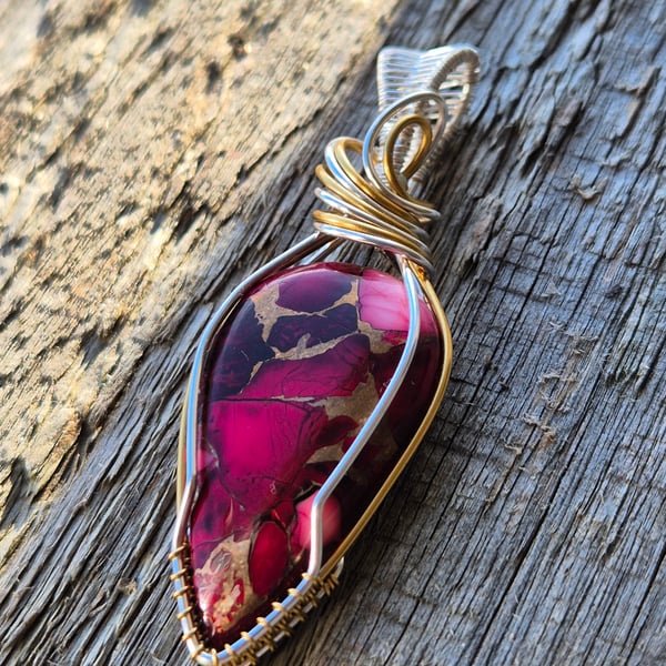 Wire wrapped Rose Dahlia gemstone, pendant necklace 