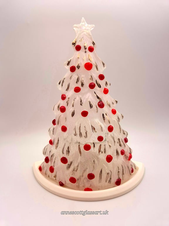 Handmade Fused Glass 3D Opaline Christmas Tree Candle Holder Red. Platinum