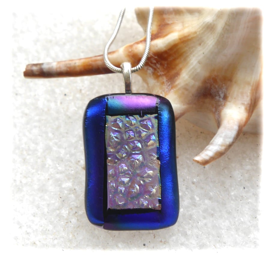 Blue Border 243 Pendant Silver plated chain