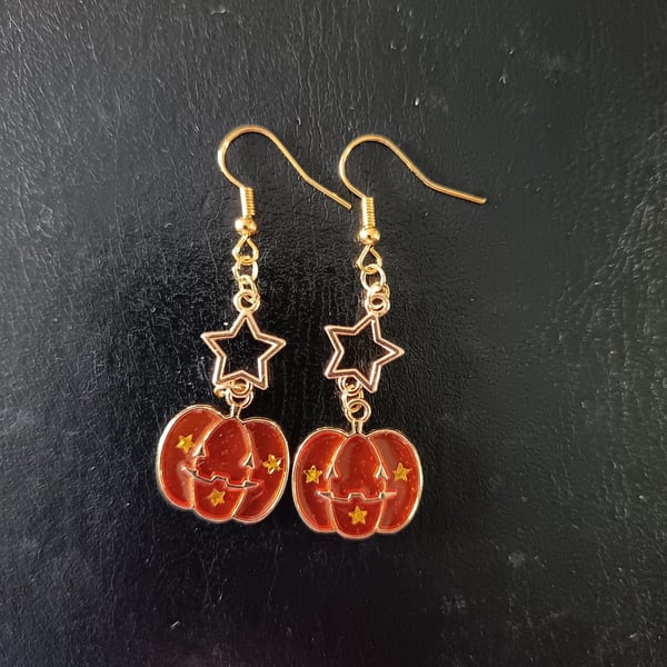 Orange pumpkin and star dangle earrings 