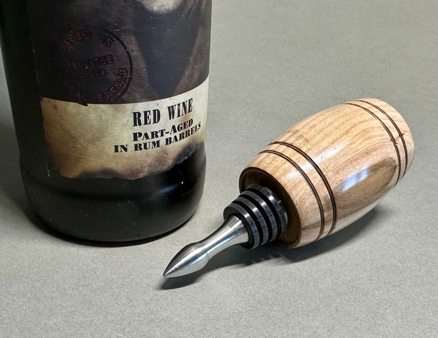 Wood turned Acacia and stainless steel bottle stopper