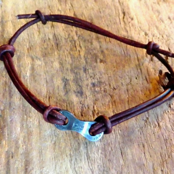 Single Bike Chain Link Bracelet, Unisex, ideal for cyclists, mountain bikers
