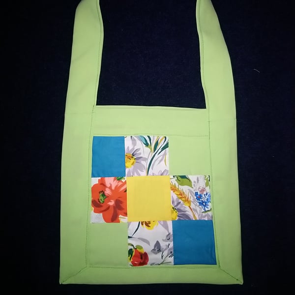 Patchwork shoulder bag in bright green with internal pockets. Second. Imper