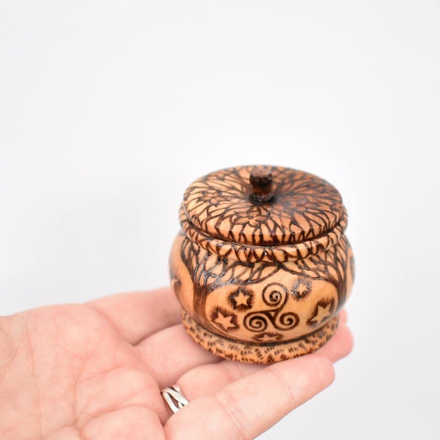 Wooden pyrography tree of life pagan trinket pot with place on lid