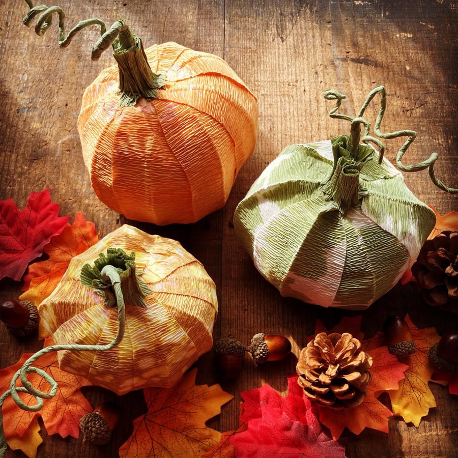 A collection of 3 paper pumpkins