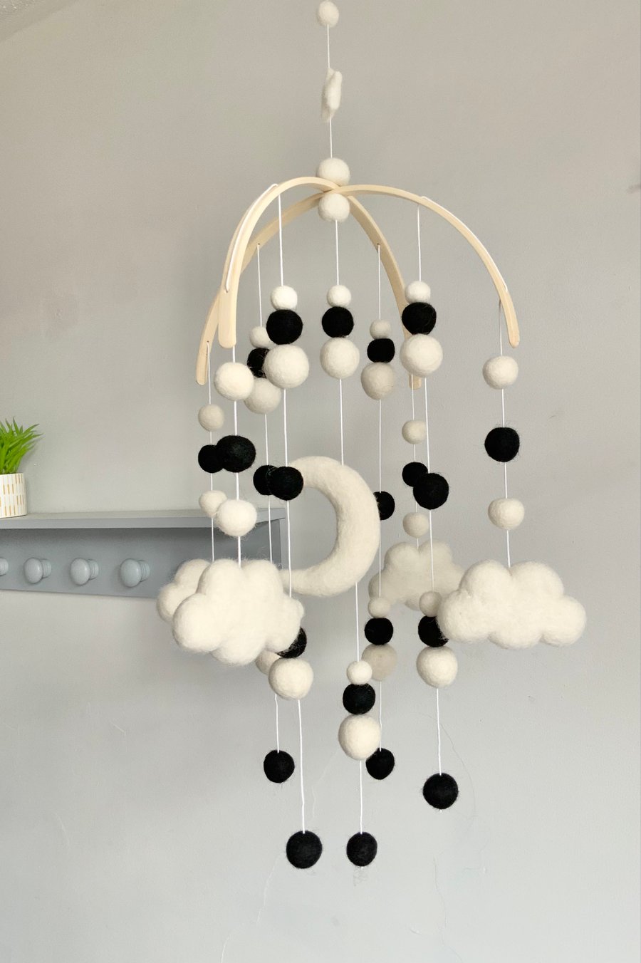 Black and white sensory baby mobile, monochrome baby mobile, high contrast baby 