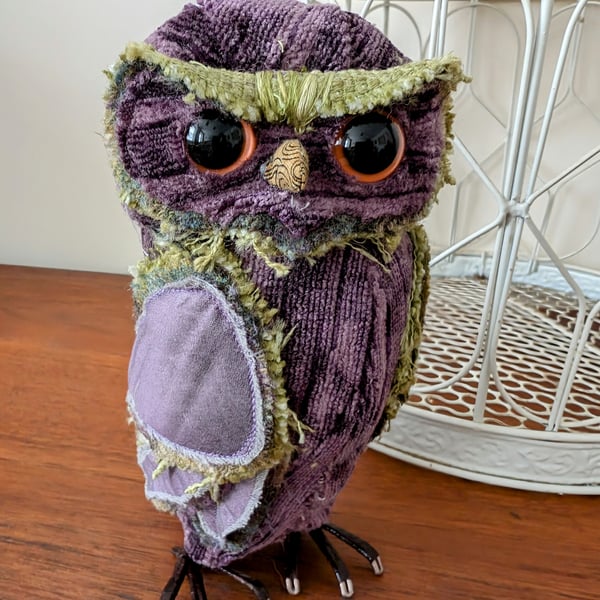 Owl soft sculpture ornament decoration 