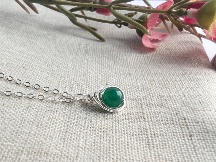 GREEN ONYX  Minimalist Dainty Sterling Silver Pendant July Birthstone