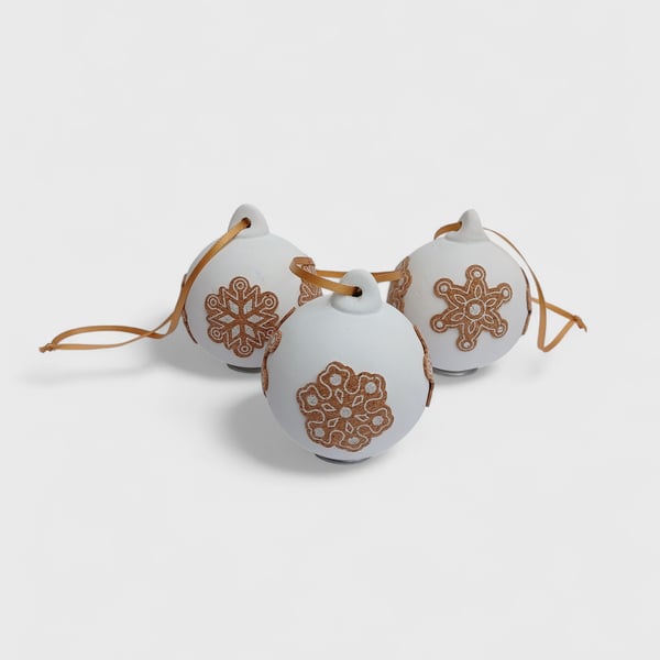 Hygge Snowflake Ceramic and Cork Bauble Christmas Decoration Ornament