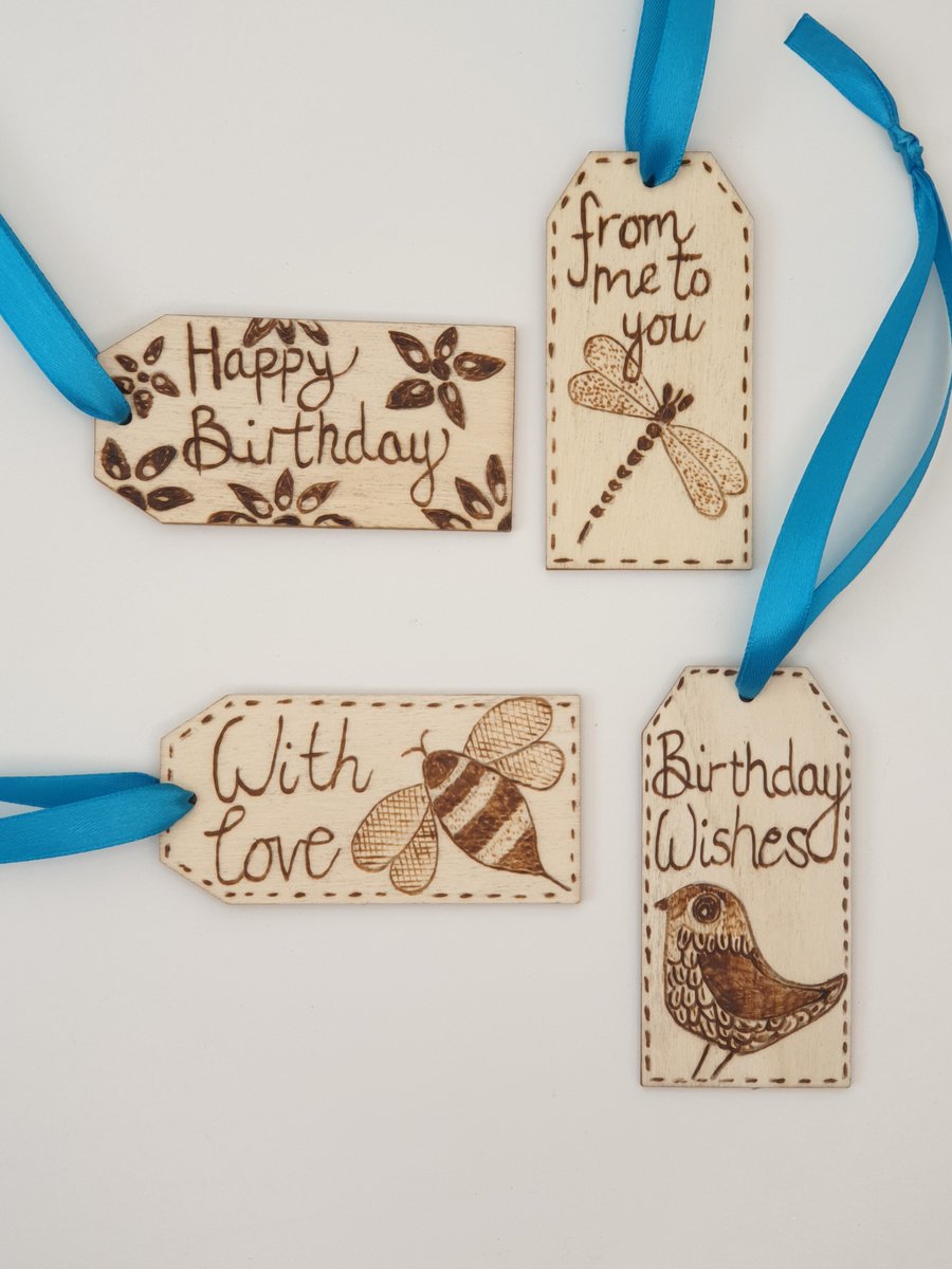 Wooden gift tags, nature pyrography gift labels 