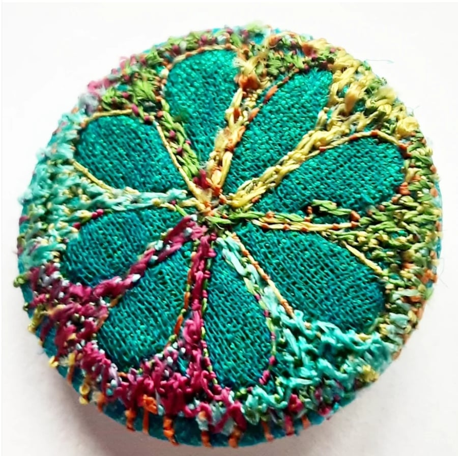 One Inch Badge Green Flower