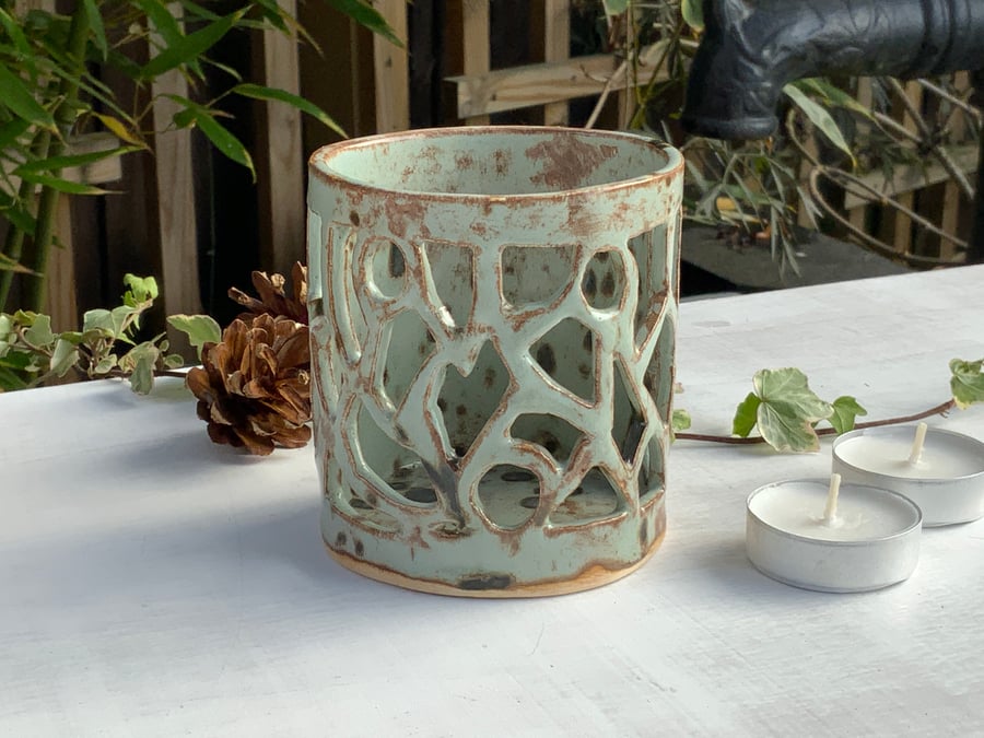 Lattice Design Tealight Holder