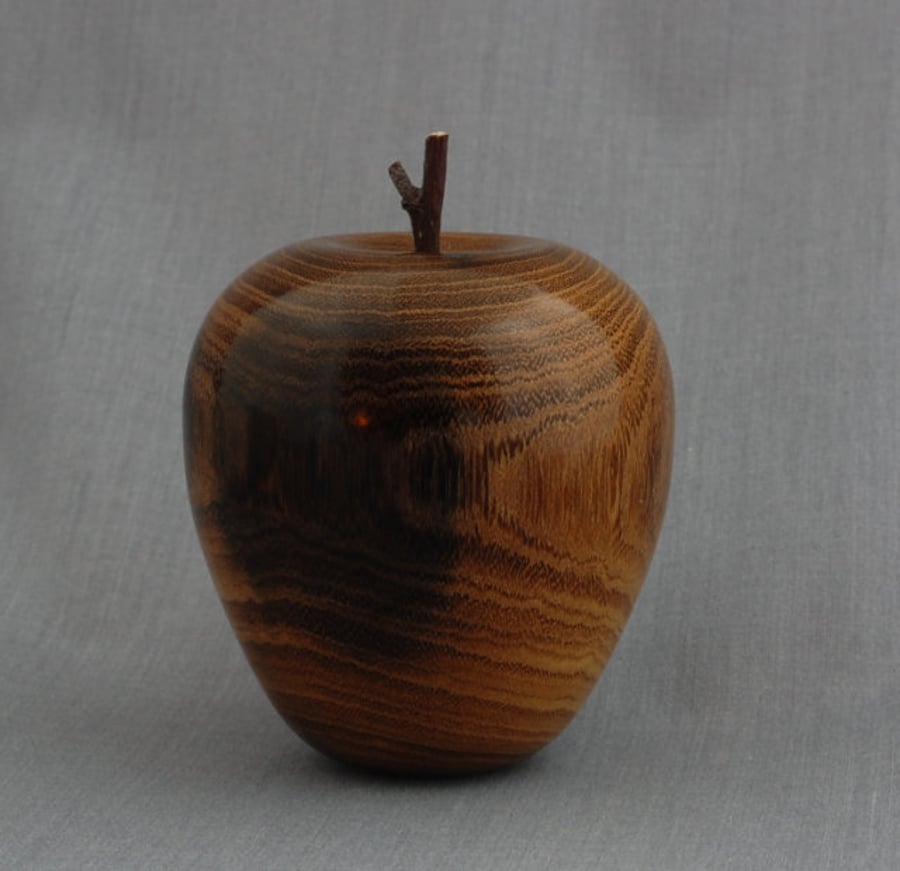 Stunning Apple in Laburnum