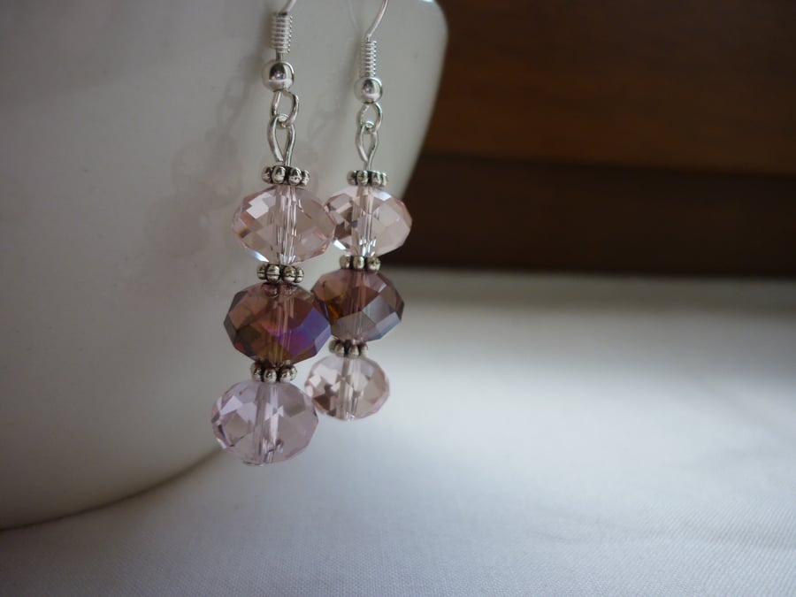 SHADES OF PINKS, BRONZE AND SILVER EARRINGS.  888