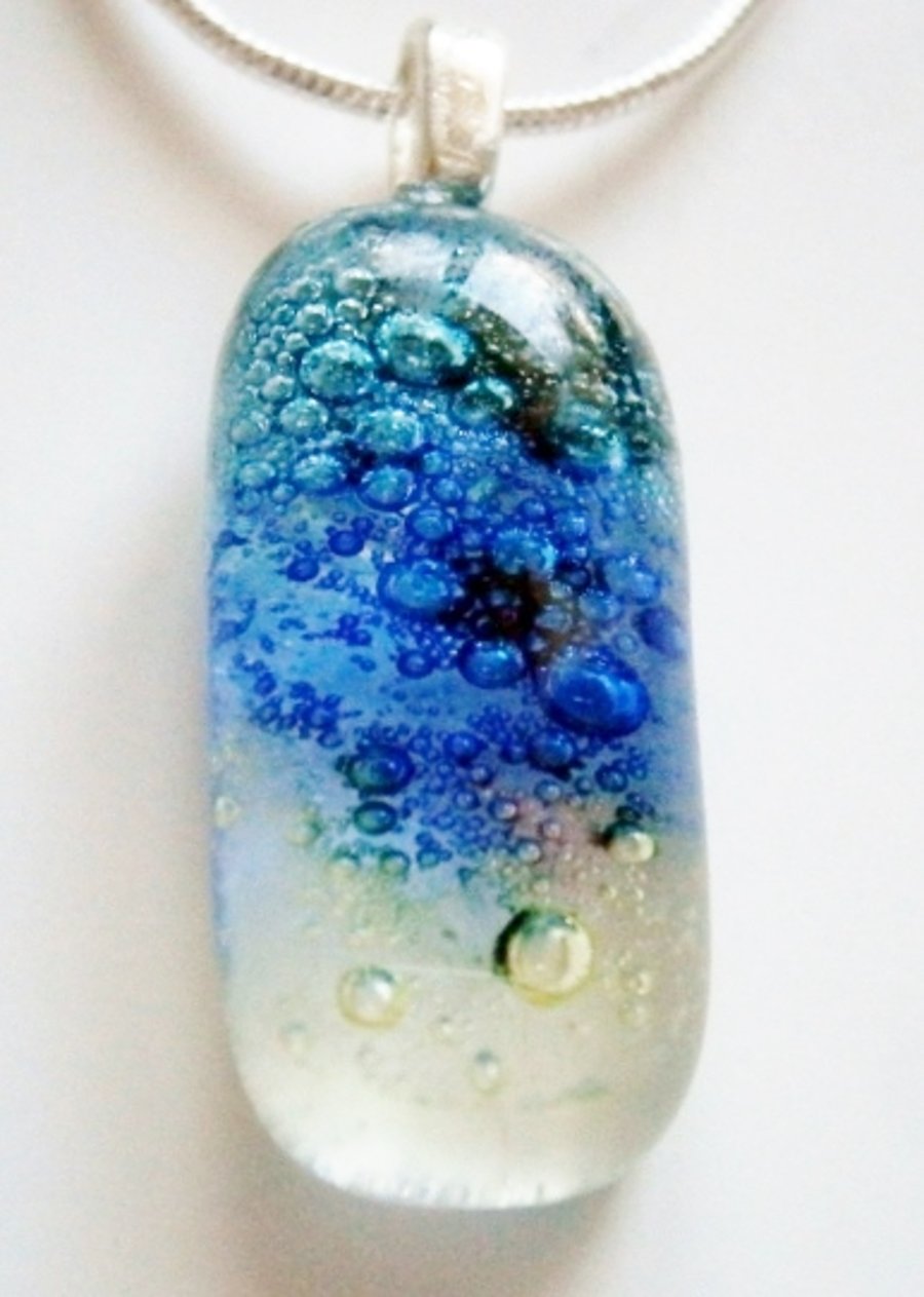 Hand crafted Fused glass Bubbly pendant