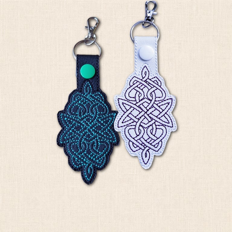 Celtic Knot Keyring - Embroidered Faux Leather Symbolic Bag Charm