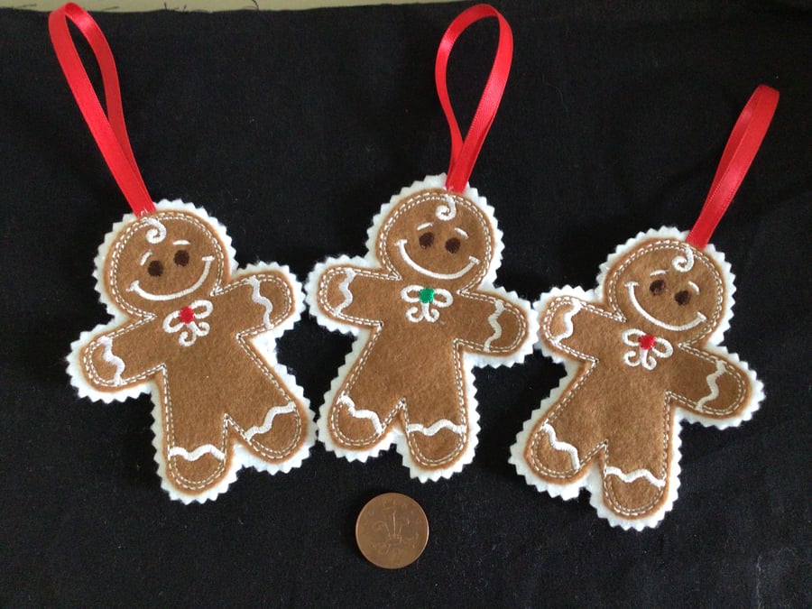 Gingerbread men tree decorations, set of three.