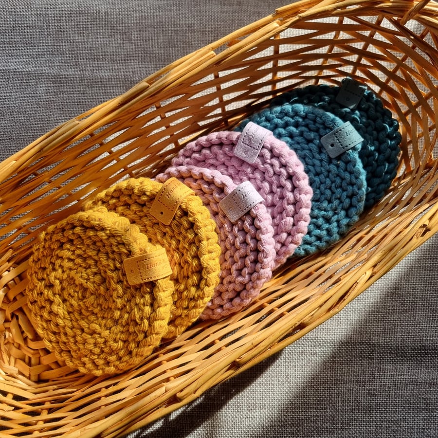 Macrame round coaster - per pair 