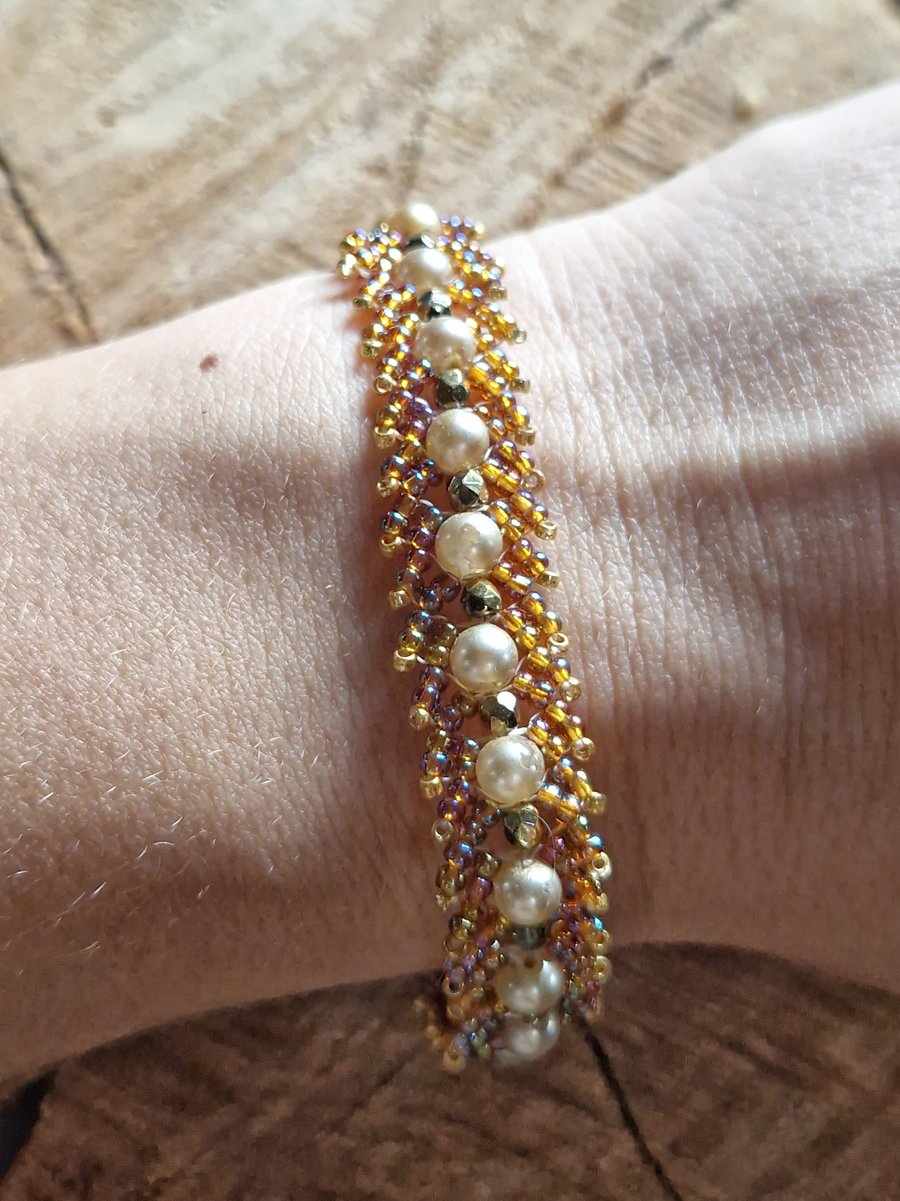 Gold peach and pearl St Petersburg weave beaded bracelet