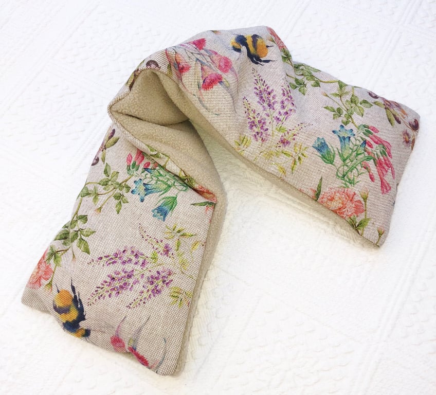 Wheat Bag Fuzzy Bumble Bee Linen fabric sand fleece reverse 48cm