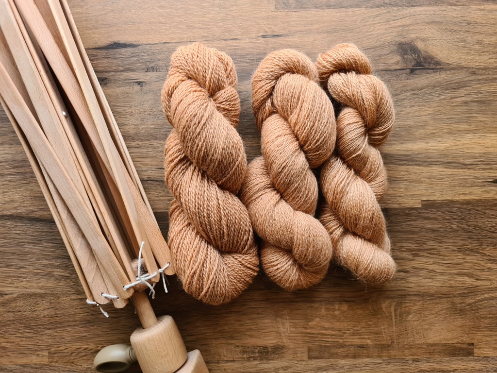Naturally plant dyed non-superwash British Wensleydale 4ply wool yarn 100g skein