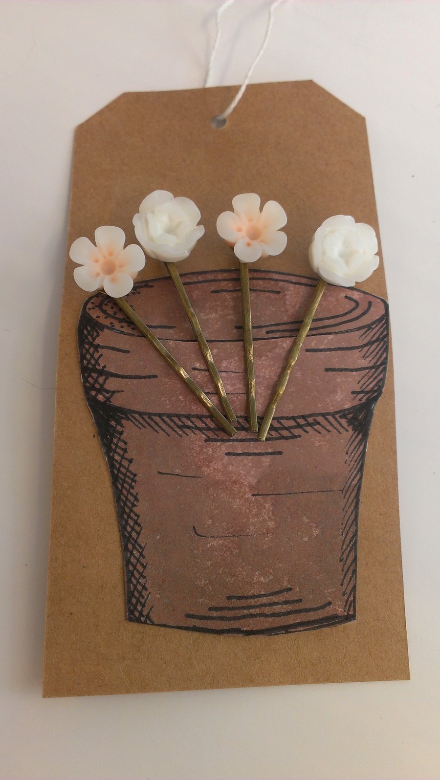 Sale - Peach & White Flower Bobby Pin Set