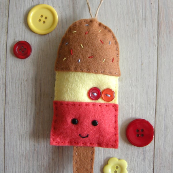 Craft kit sewing kit Fab ice lolly felt decoration