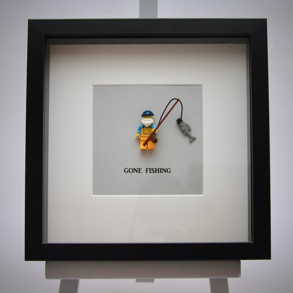 Gone Fishing mini figure frame