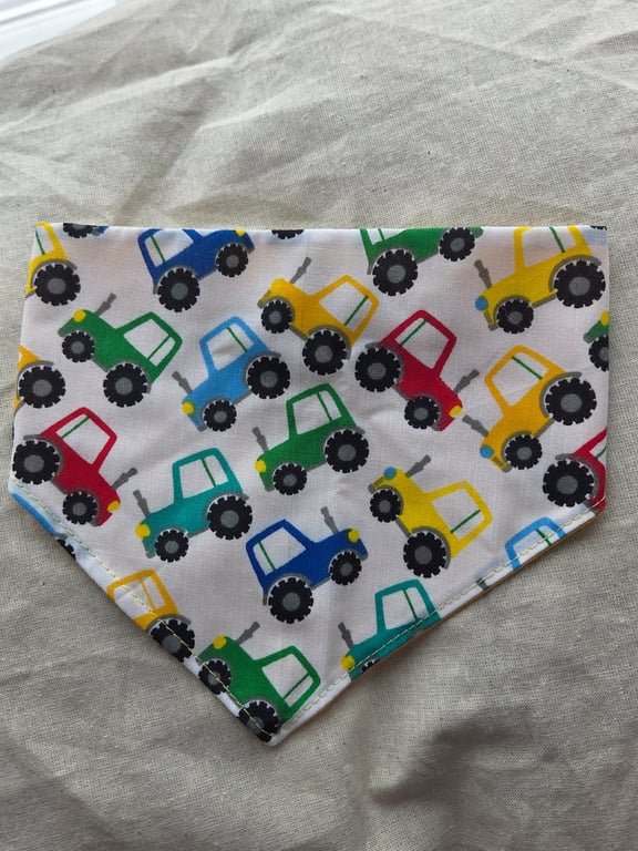 Elasticated slip-on Dog Bandana - Size M-L